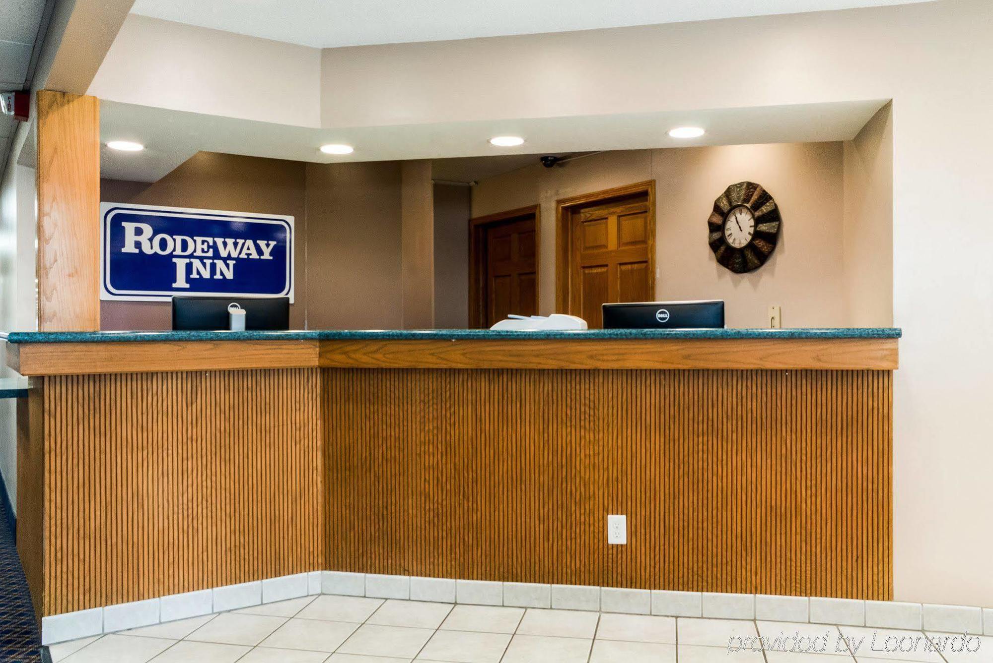 Rodeway Inn Fargo Exterior photo